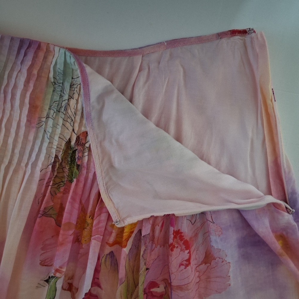 By Anthropologie Low Rise Multicolor Watercolor Cotton Knee Length Skirt Large - Picture 4 of 10